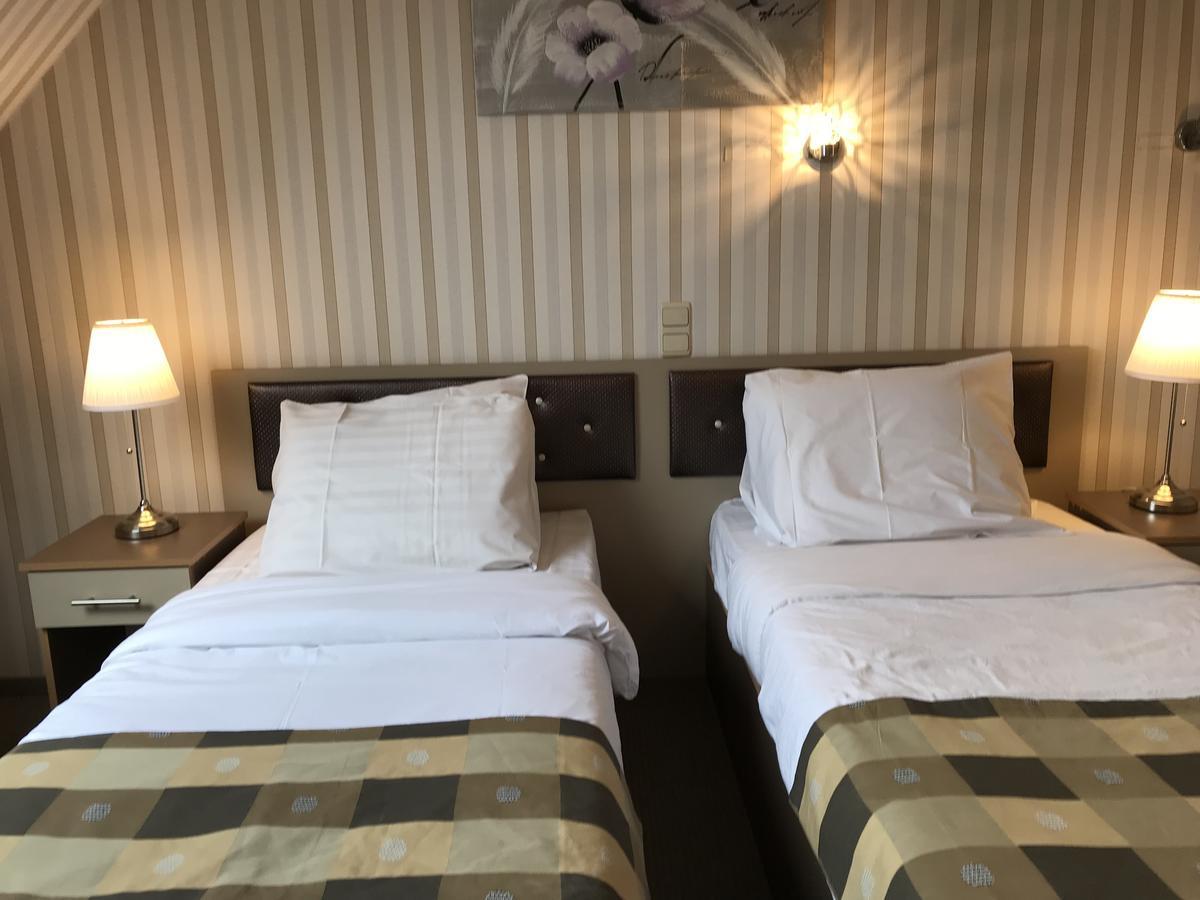 Hotel Rietgors Temse Exteriör bild